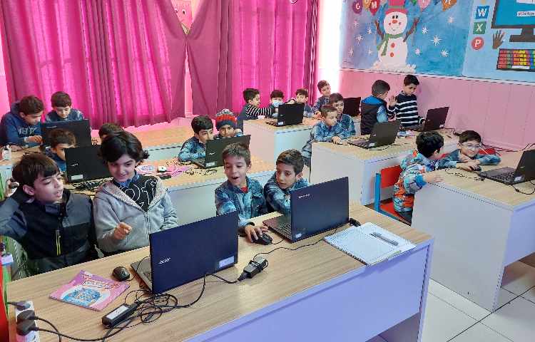 :رایانه، آموزش پاورپوینت، کلاس زمین 1