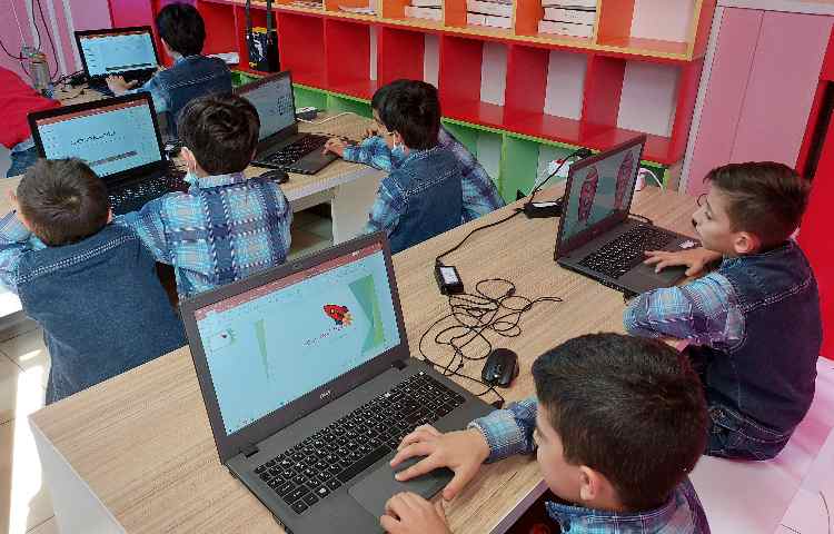 :رایانه، آموزش پاورپوینت، کلاس زمین 2