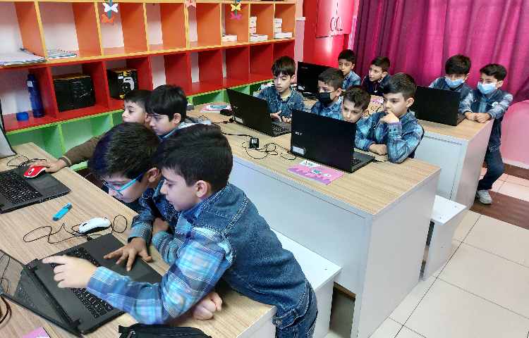 رایانه، آموزش پاورپوینت، کلاس زمین 2