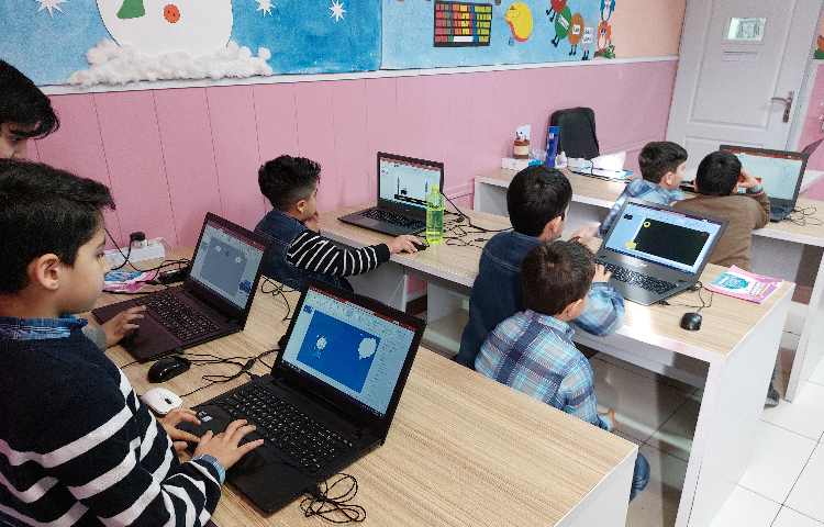 :رایانه، آموزش پاورپوینت، کلاس زمین 4