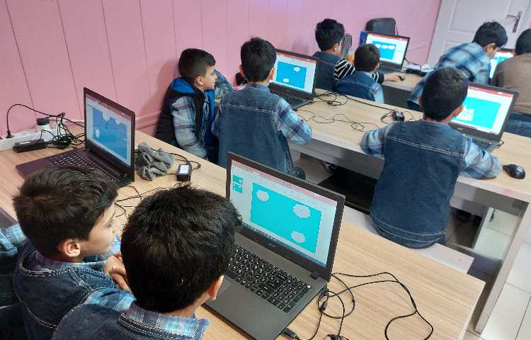 :رایانه، آموزش پاورپوینت، کلاس زمین 5