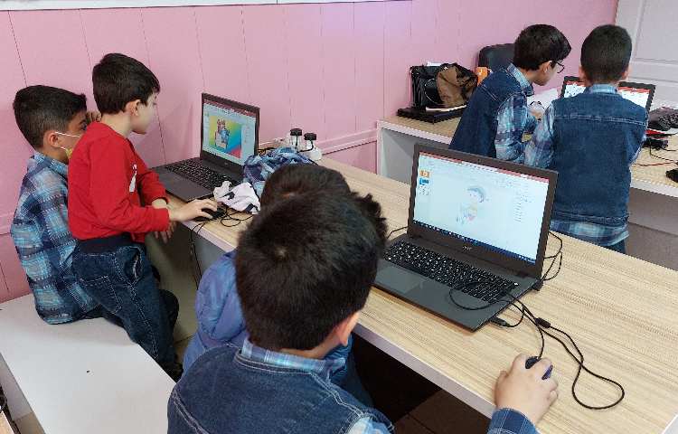 :رایانه، آموزش پاورپوینت، کلاس زمین 6