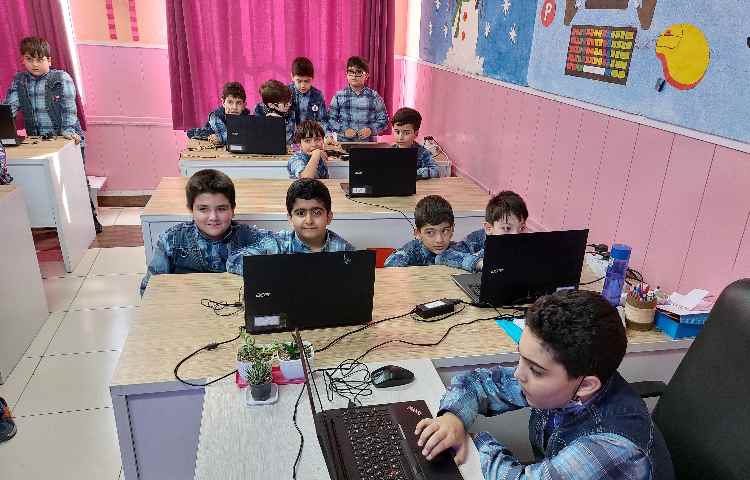 :رایانه، آموزش پاورپوینت، کلاس مریخ 3