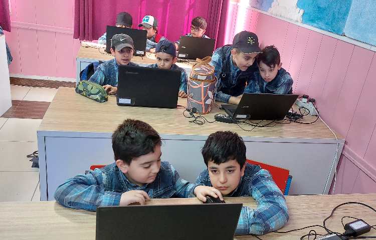 :رایانه، آموزش پاورپوینت، کلاس مریخ 3