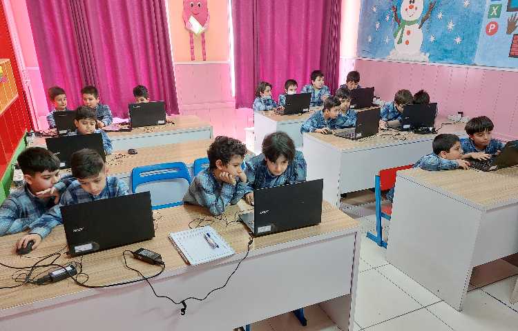 :رایانه، آموزش پاورپوینت، کلاس مریخ