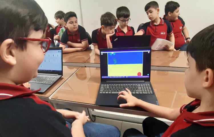 رایانه -آموزش پروژه ی زیر دریا و پرش 1