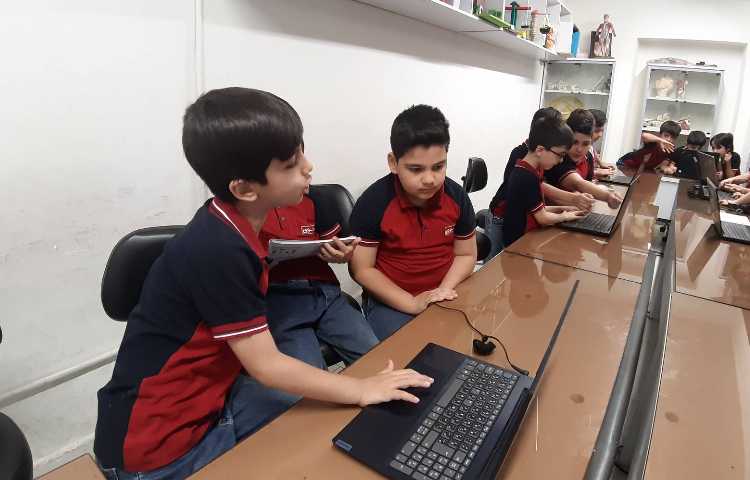 رایانه -آموزش پروژه ی زیر دریا و پرش 2