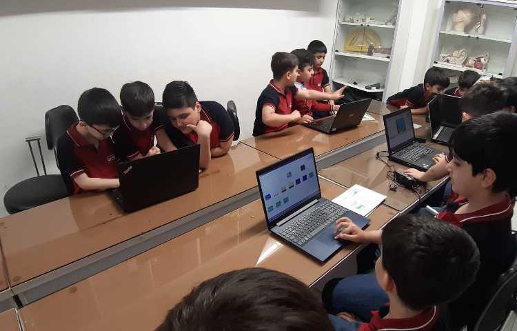 رایانه -آموزش پروژه ی زیر دریا و پرش 3