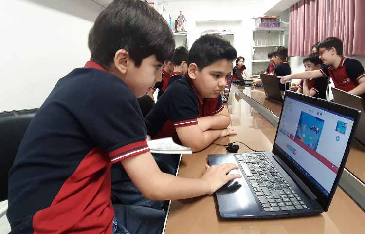 رایانه -آموزش پروژه ی زیر دریا و پرش 5