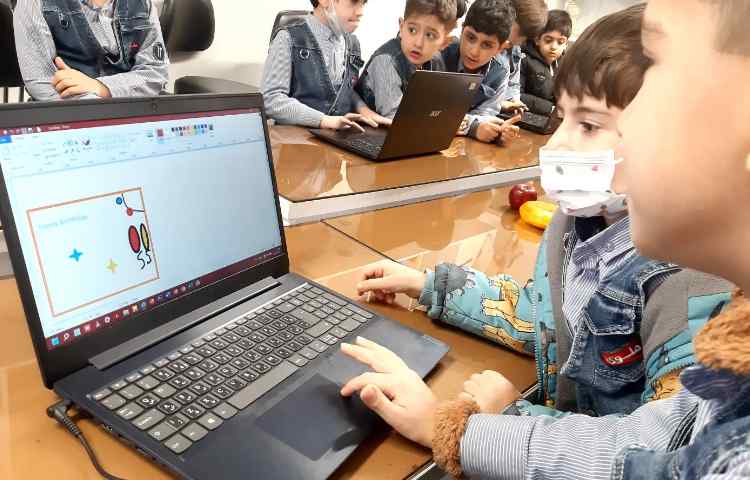 رایانه -آموزش پیش نمایش نقاشی و کشیدن کارت تبریک 1