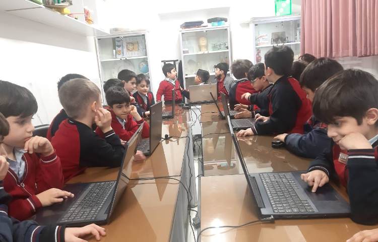 رایانه - آموزش کشیدن نقاشی کامپیوتر رومیزی در paint 1