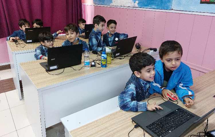 :رایانه، آموزش paint، کلاس توت فرنگی 2