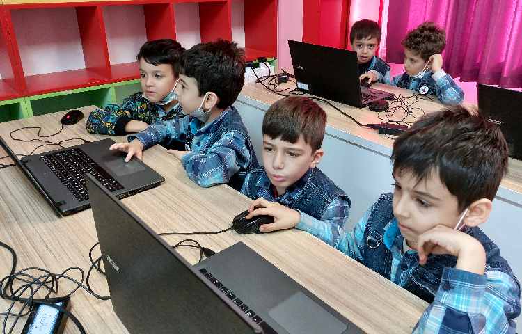 :رایانه، آموزش paint، کلاس توت فرنگی 3