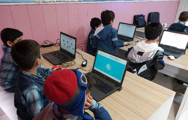 :رایانه، آموزش paint، کلاس توت فرنگی 3