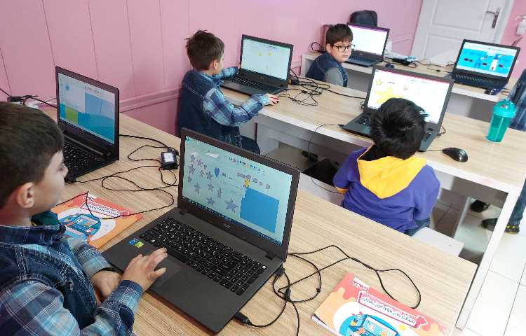 :رایانه، آموزش paint ، کلاس توت فرنگی 4