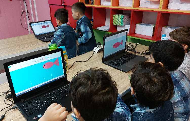 :رایانه، آموزش paint، کلاس توت فرنگی 5