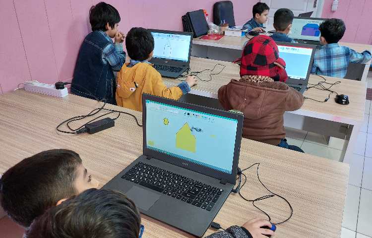 :رایانه، آموزش paint، کلاس گیلاس 5