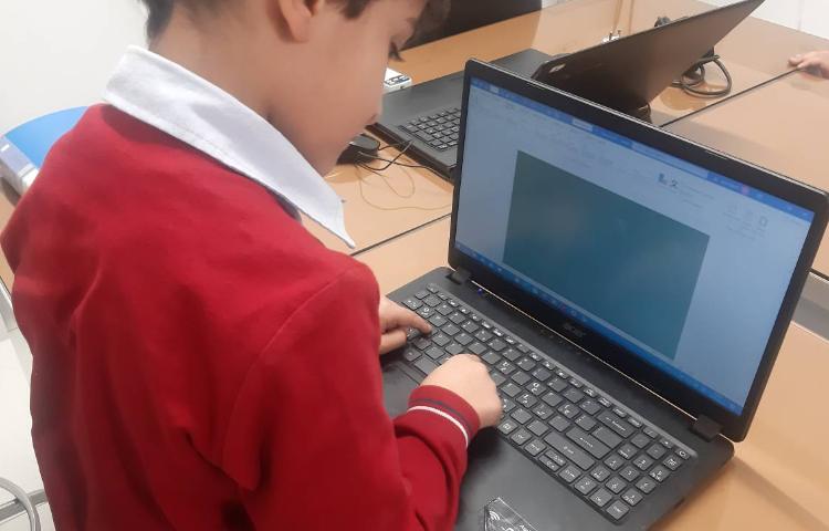 رایانه - ابزار page color در word 2