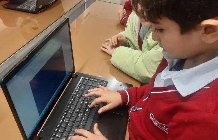 رایانه - ابزار page color در word 6