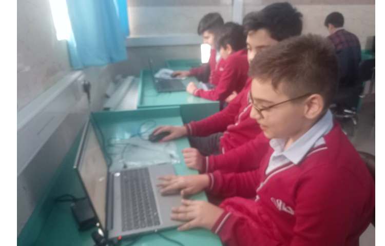 رایانه : اجرای پروژه کشتن سوسک از طریق وب کم 8