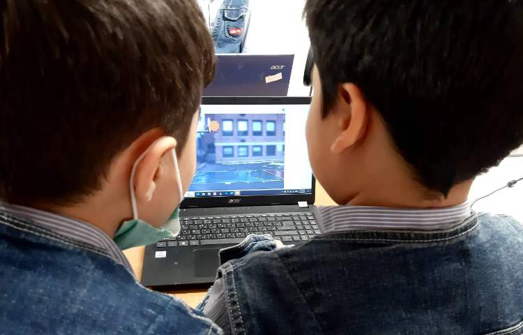 رایانه -انجام بازی بسکتبال در اسکرچ 2