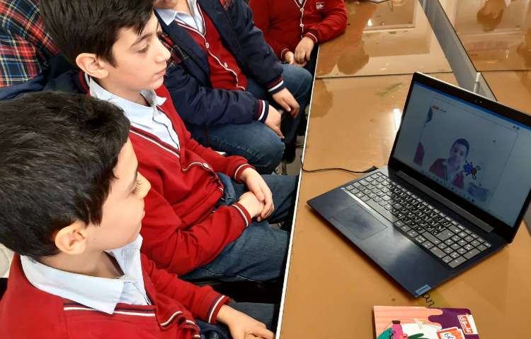 رایانه -انجام پروژه سوسک را بکش در اسکرچ 1