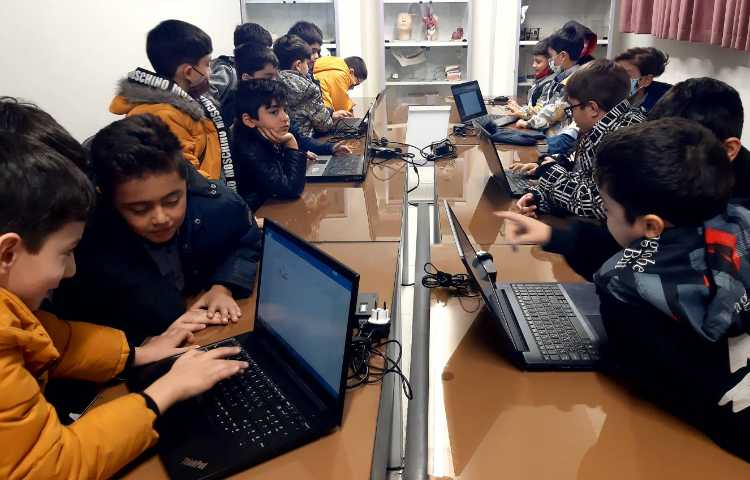 رایانه -تغییر رنگ متن و استفاده از ابزار A بزرگ و کوچک برای تغییر سایز متن 2