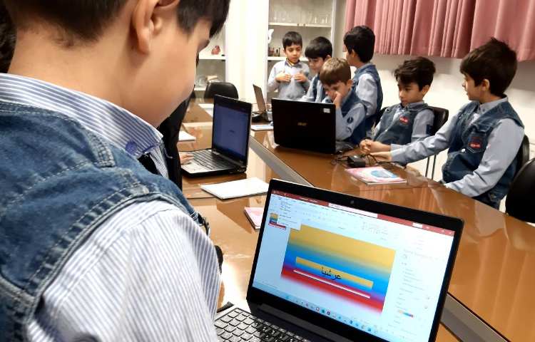 رایانه - تغییر فونت و سایز در پاورپوینت 1