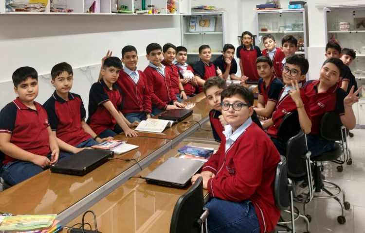 رایانه - طراحی بازی موشک با اسکرچ