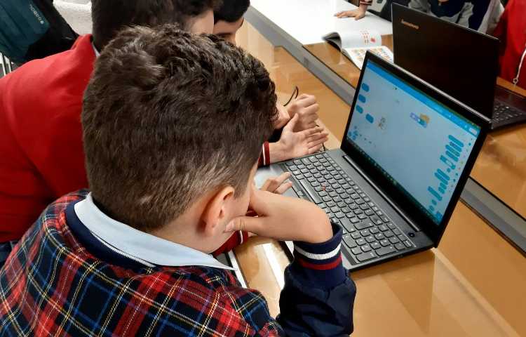 رایانه - ماشین حساب جدول ضرب در اسکرچ