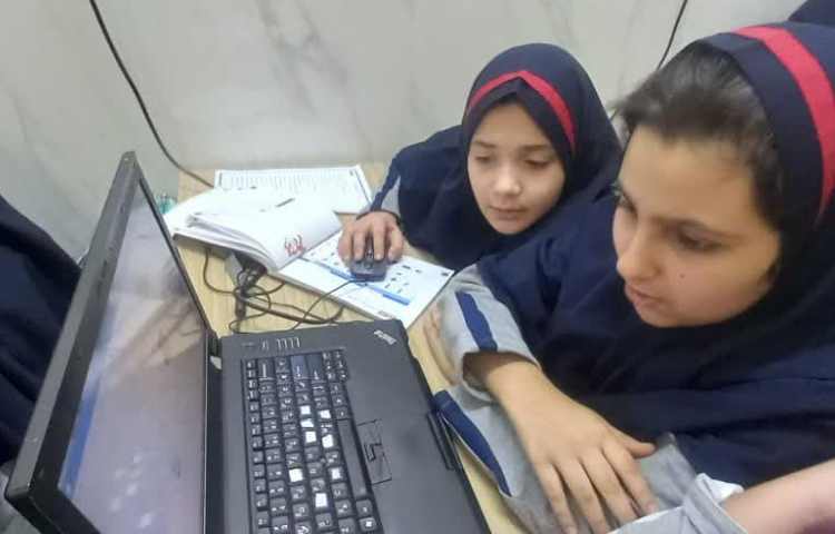 رایانه : محیط برنامه نویسی اسکرچ 7