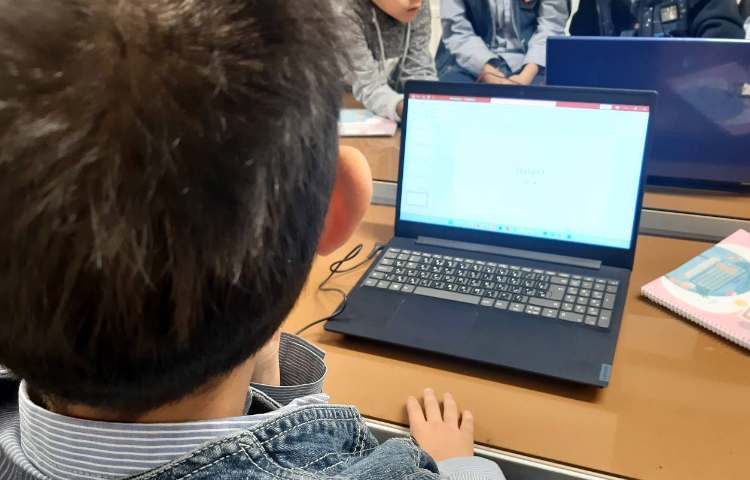 رایانه - کپی و انتقال اسلاید ها در پاورپوینت 2