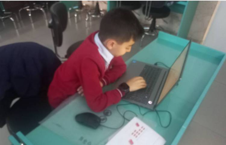 رایانه : یادگیری کاربرد بلوک بپرس و پاسخ و انجام پروژه ساخت ماشین حساب 7