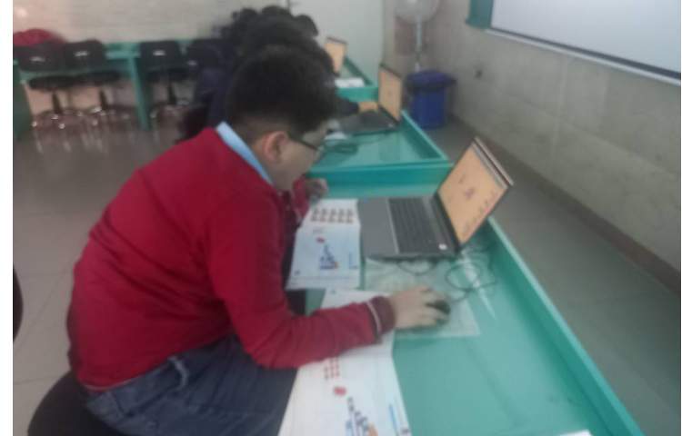 رایانه : یادگیری کاربرد بلوک بپرس و پاسخ و انجام پروژه ساخت ماشین حساب 8