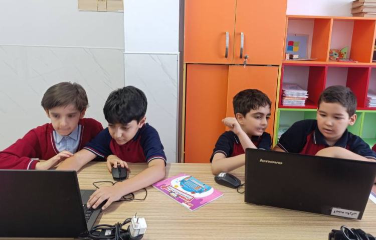 رایانه 4