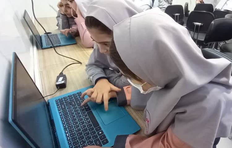 رایانه 4