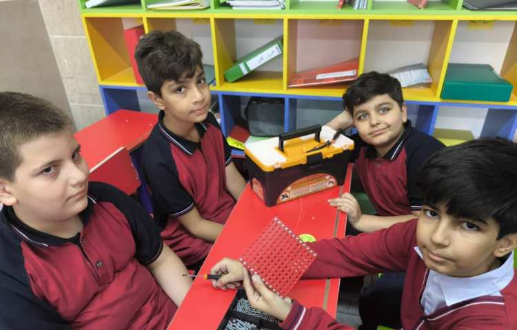 رباتیک : ادامه ساخت قاب عکس 1