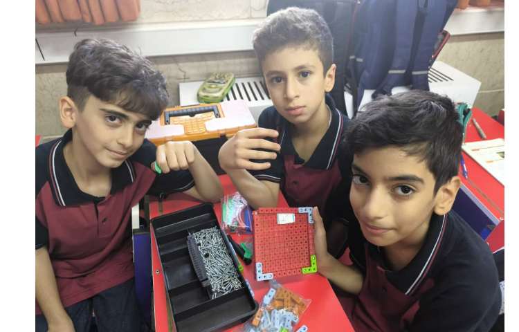 رباتیک : ادامه ساخت قاب عکس 3