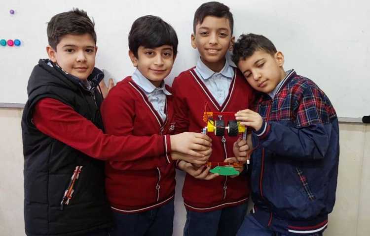 رباتیک - تکمیل کردن شاسی ماشین و ایده پردازی جهت ایجاد تعادل در سازه