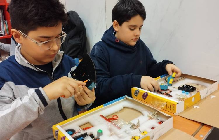 رباتیک - ساخت بدنه ربات 2