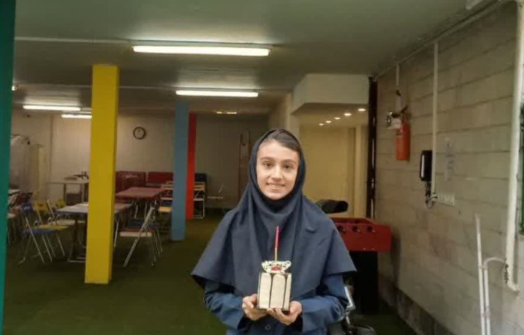 رتبه اول آزمون پا به پا 1 در مدارس علوی 2