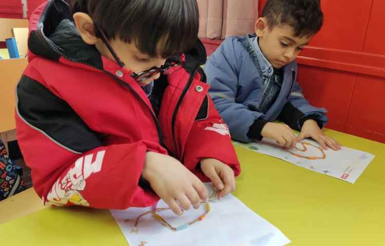 رد کردن کاموا از نی جهت دست ورزی زنگ دستان توانا 2