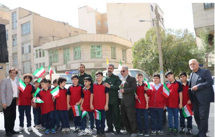 رزمایش و گفتمان دفاع مقدس 12