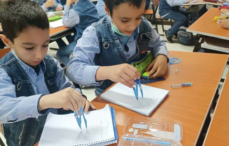 رسم دایره با پرگار 4