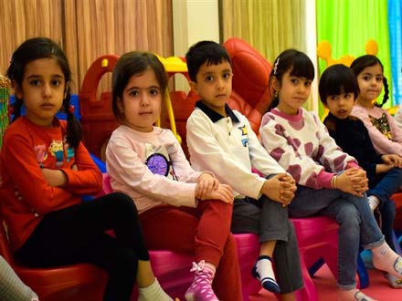 تاکید وزیر آموزش و پرورش بر استفاده از فضاهای مازاد برای توسعه کودکستان‌ها
