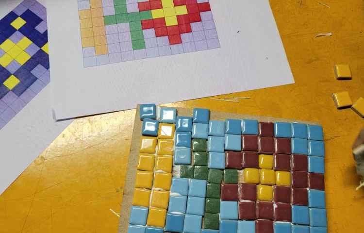 رقابت هیجان انگیز گروه ها در کارسوق چهارخانه 2