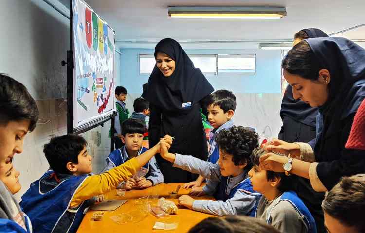 رقابت هیجان انگیز گروه ها در کارسوق چهارخانه 4