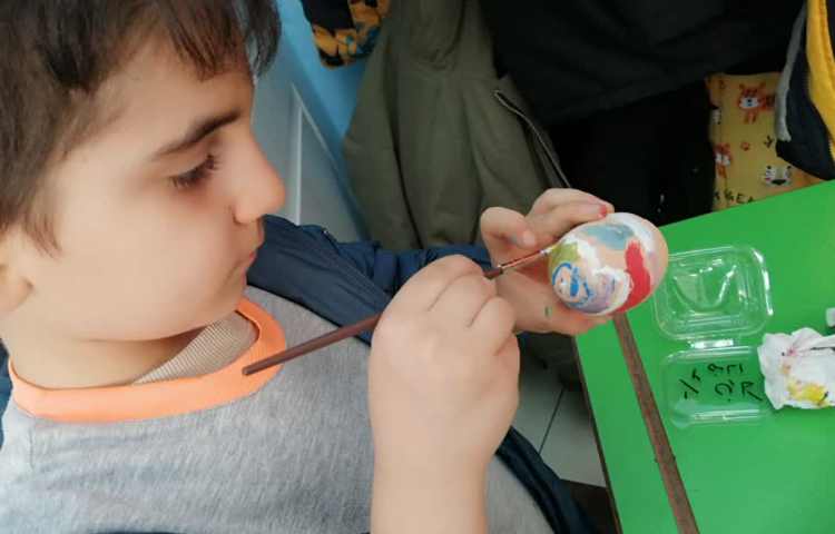 رنگ آمیزی تخم مرغ سفالی 7