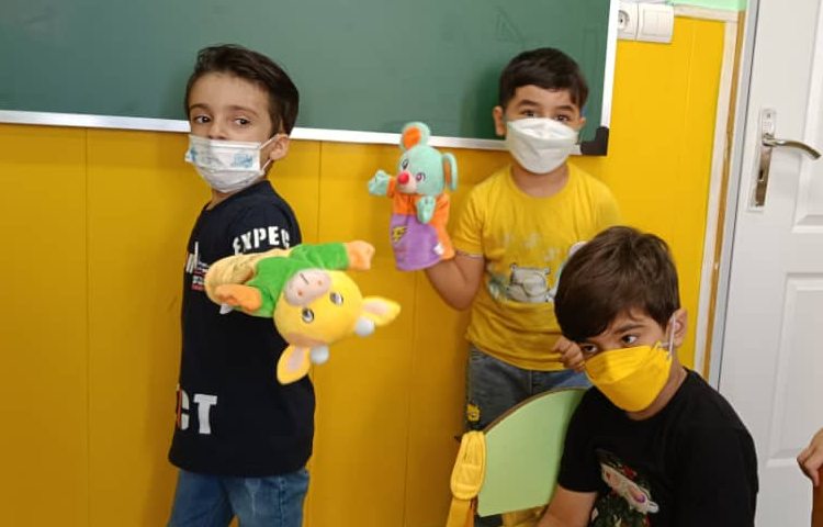 :رنگ آمیزی گروهی کاراکتر، اجرای نمایش عروسکی، پیش بادبادک 9