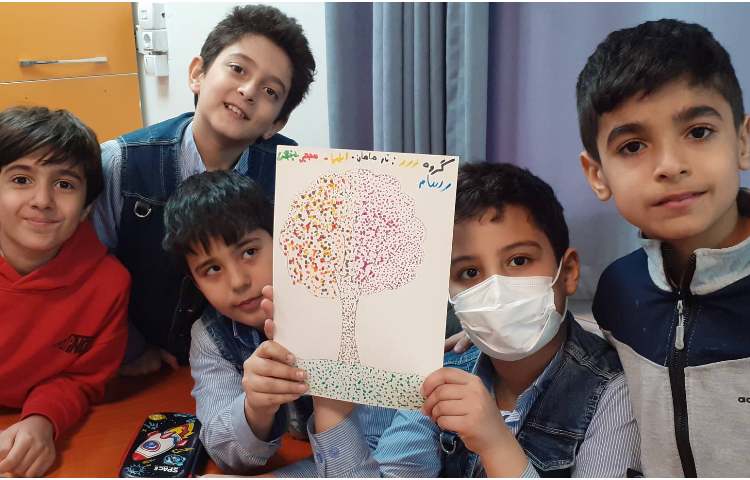 رنگ نقطه ای 4